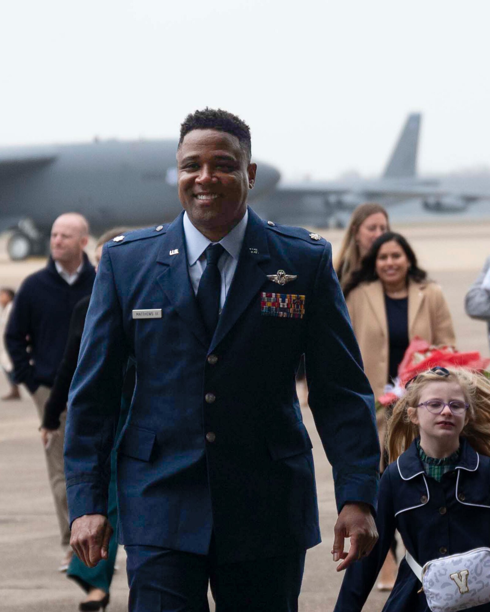 Photo of Airman in blues