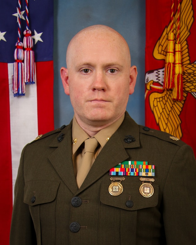 COMMANDING OFFICER
HEADQUARTERS COMPANY, 25TH MARINE REGIMENT