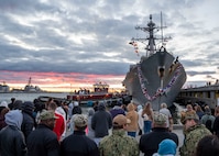USS McFaul  (DDG 74) returns to homeport at Naval Station Norfolk.