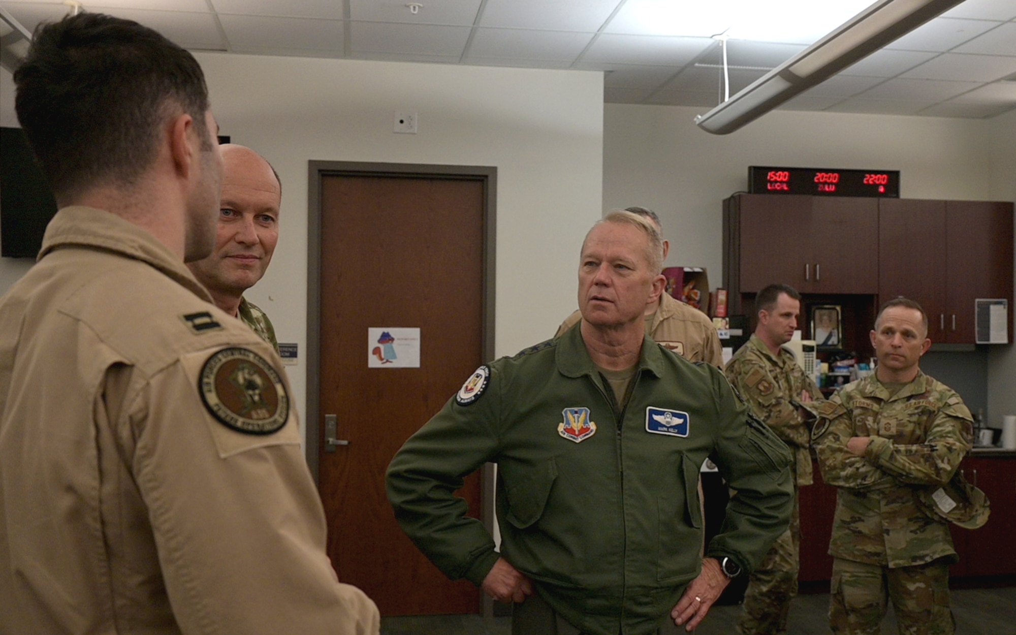 Gen. Mark Kelly, commander of Air Combat Command, recognizes Capt. Patrick Reven, Ninth Air Force (Air Forces Central).