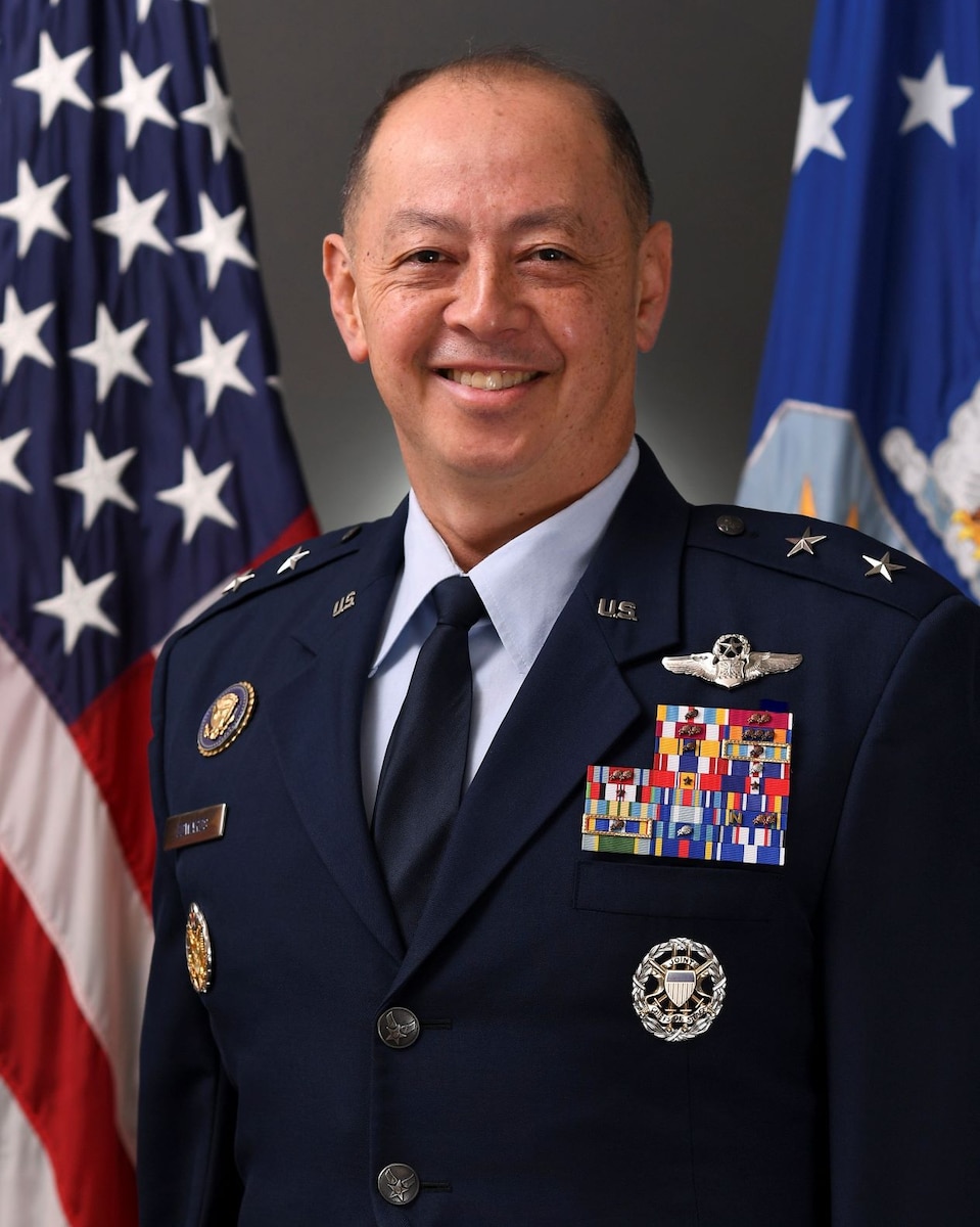 This is the official portrait of Maj. Gen. John R. Edwards.