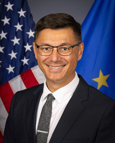 Tony Kurdy was currently serves as the Executive Director of Radiological Controls for Puget Sound Naval Shipyard & Intermediate Maintenance Facility, in Bremerton, Washington. (U.S. Navy photo)