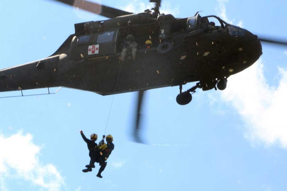 Va. Helicopter Aquatic Rescue Team trains in Pulaski County