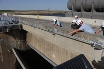 Army Fellows inspecting the spillway at Ice Harbor Project.