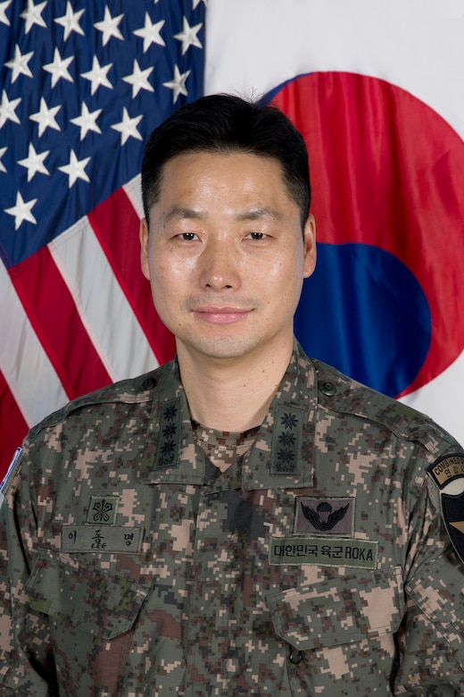 Colonel Dong Myung Lee > 2nd Infantry Division (2ID)-Korea > Article ...