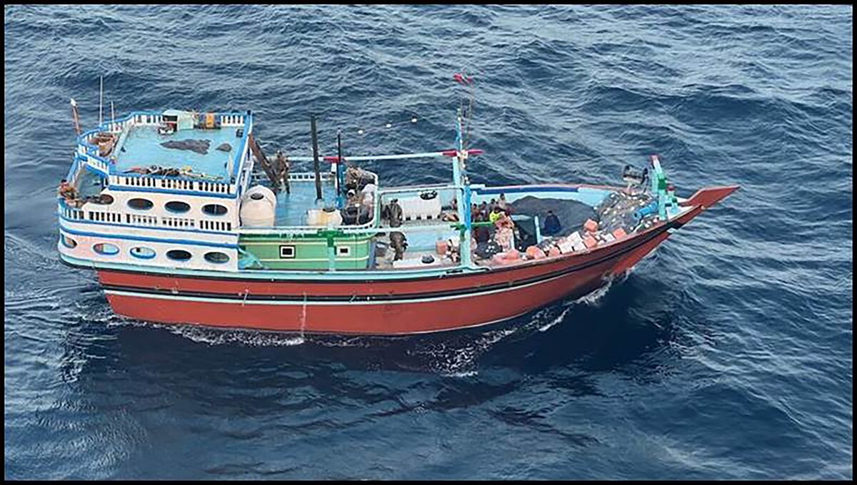 USCENTCOM seizes Iranian advanced conventional weapons.
On Jan. 11, USS LEWIS B. PULLER (ESB 3) intercepts the dhow and conducts a nighttime boarding. US Sailors maintained custody of the dhow until daybreak and completed an extensive search of the vessel with assistance of the US Coast Guard.