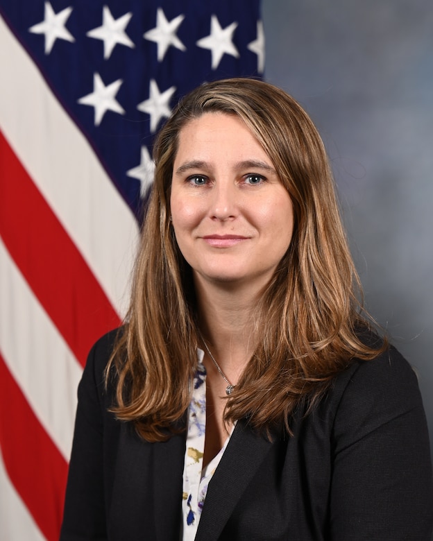 Ms. Teena Hartsoe poses for her official portrait in the Army portrait studio at the Pentagon in Arlington, Va., Dec. 13, 2023.  (U.S. Army photo by Spc. Stephanie Backus)