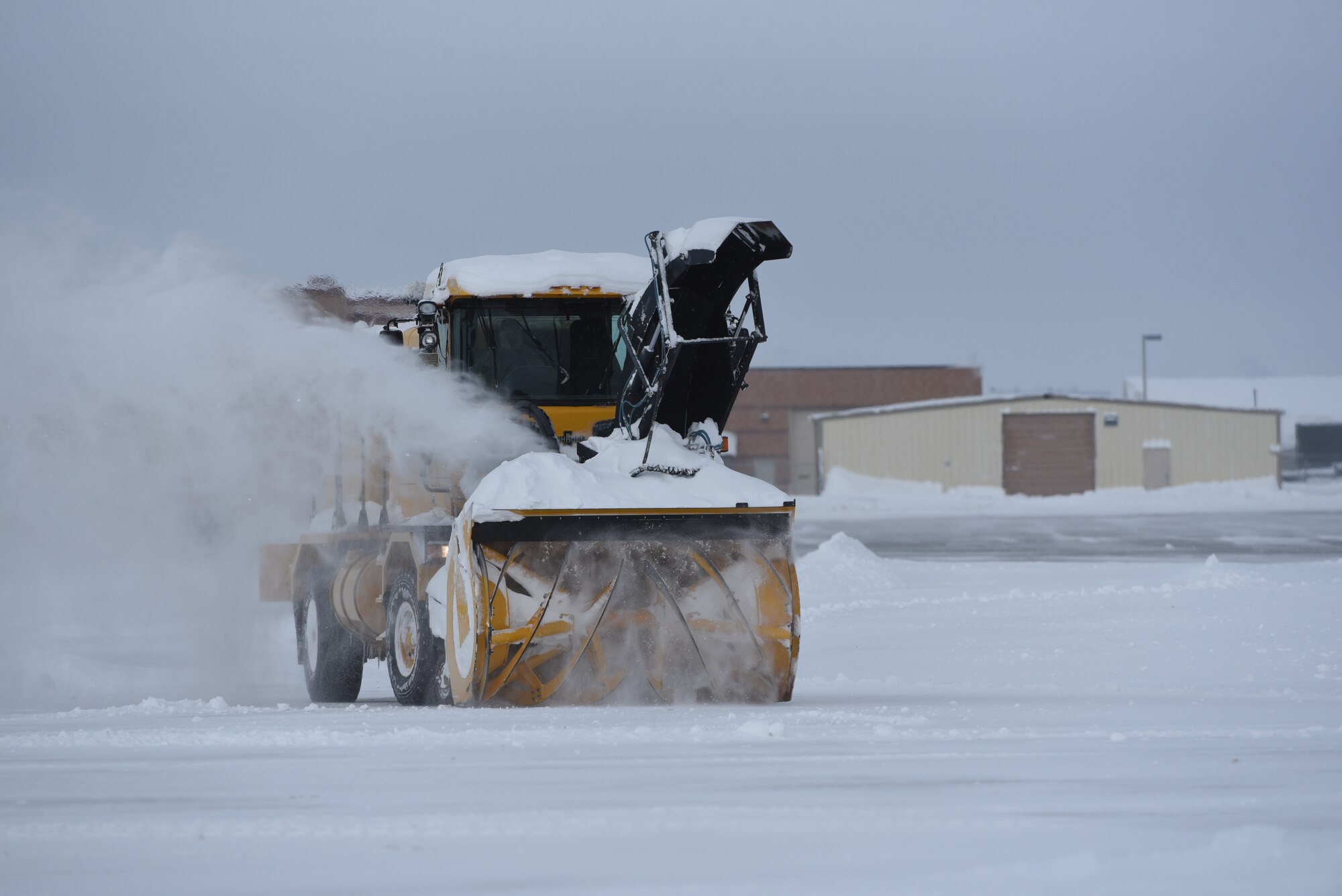 Flight line snow clearing