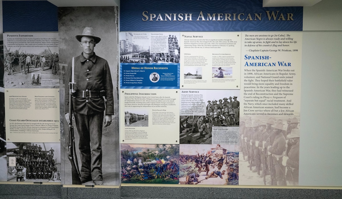 An infographic display depicts pictures and text wit  the title: Spanish American War.