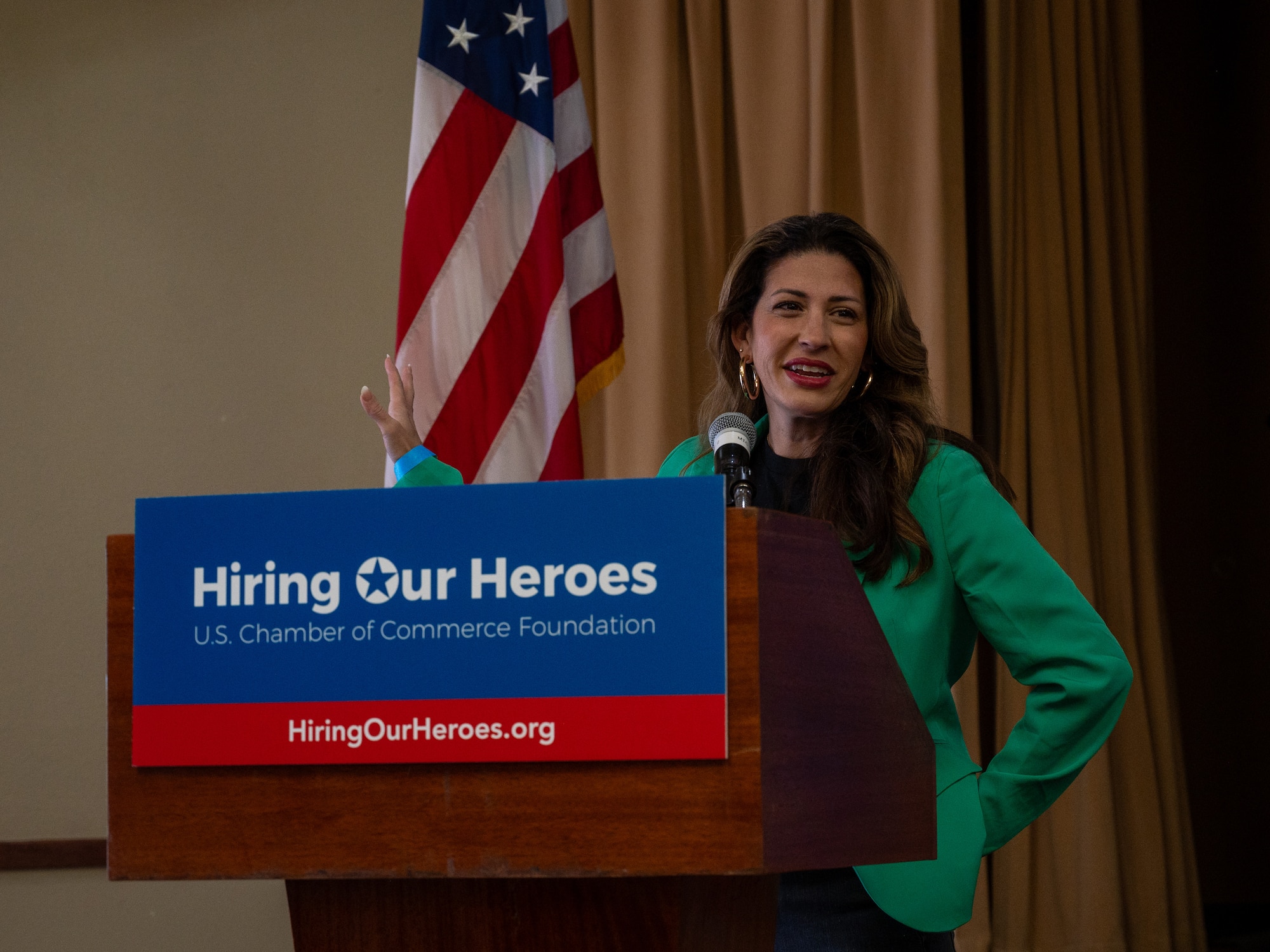 Luke Hosts Hiring our Heroes Event > Luke Air Force Base > Article Display