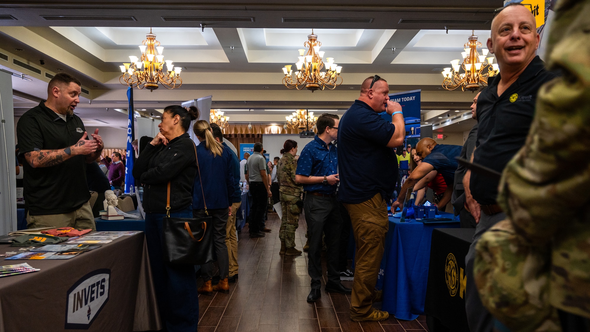 Career recruiters speak with active, retired, and separated service members and their spouses during the Hiring our Heroes Career Expo, Jan 18, 2024 at Luke Air Force Base, Arizona.