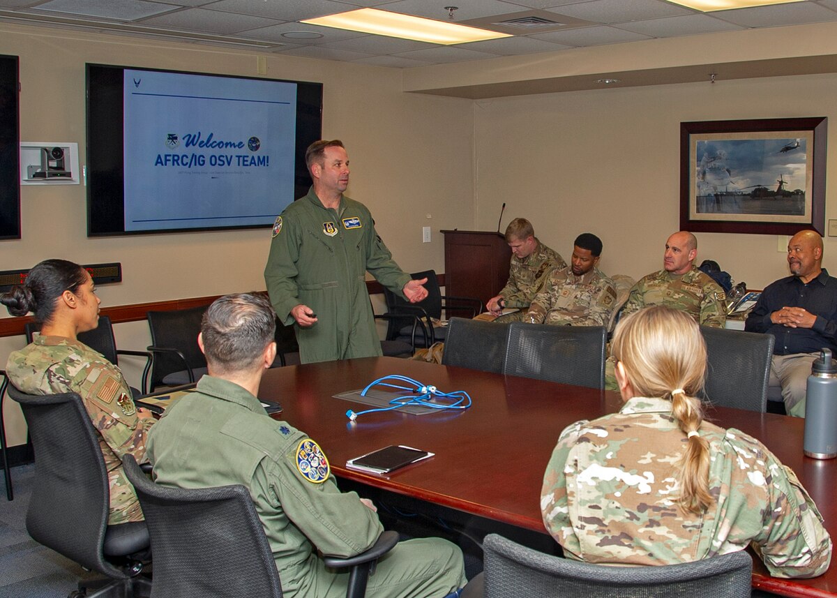 340th FTG commander welcomes AFRC IG OSV team