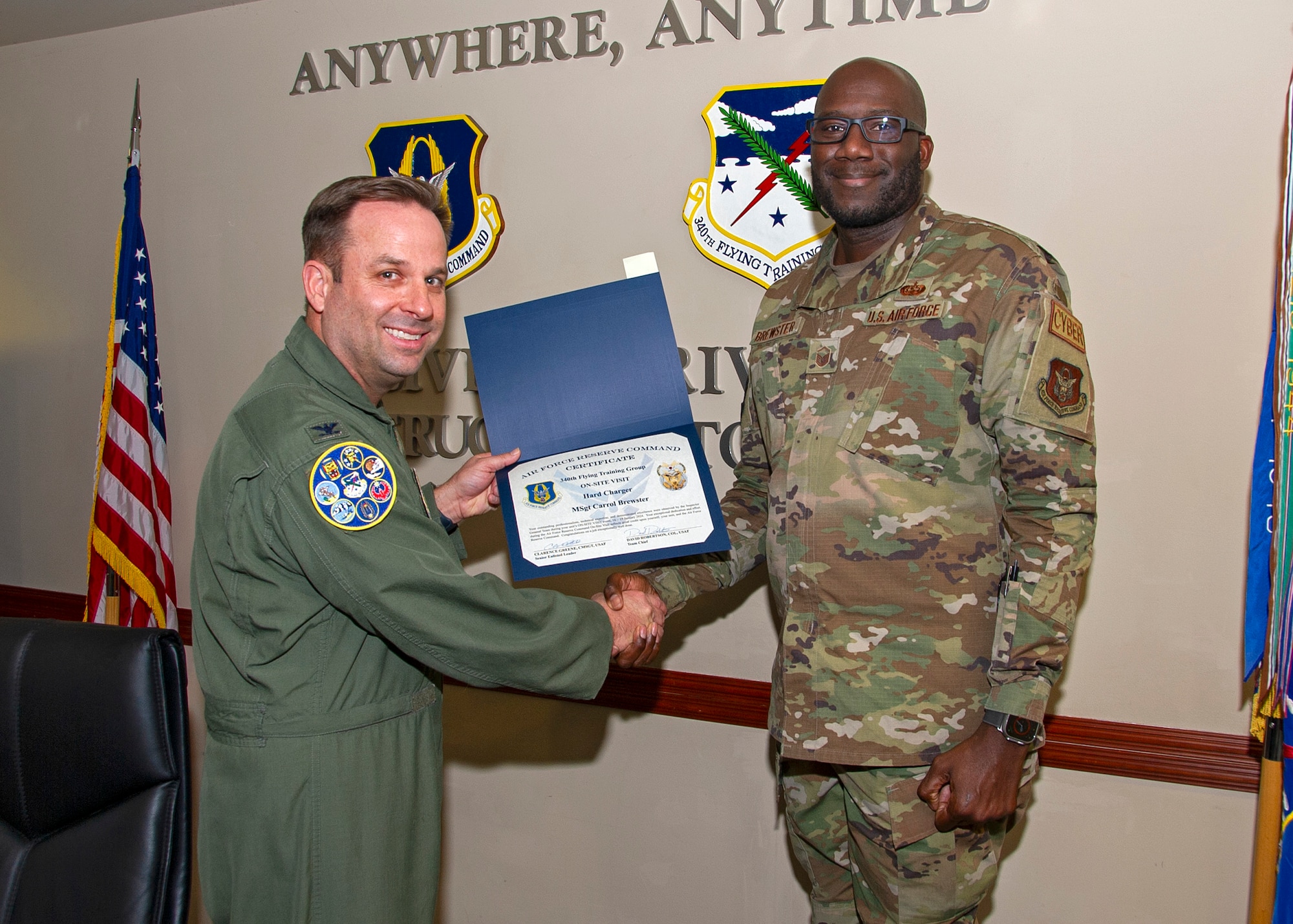 340th FTG commander presents Superior Performer Award