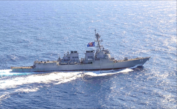 USS McCampbell (DDG 85)