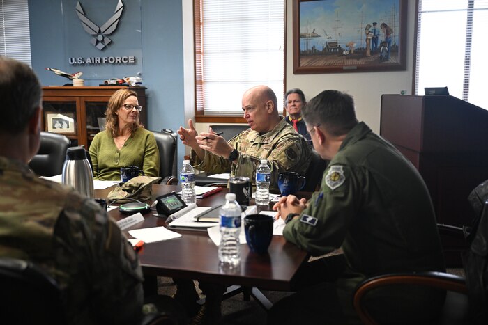 Leaders join forces to improve health care access for military recruiters, families