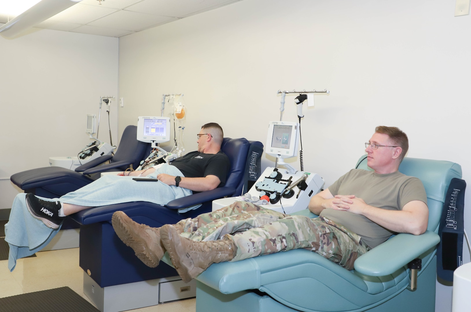 U.S. Army Brandon R. Ecker with U.S. Army Corps of Engineers, Schofield Barracks and U.S. Army Lt. Col. Kevin J. Downing with Tripler Army Medical Center donates blood and plasma units to Tripler Army Medical Center Blood Donor Center on Jan. 8, 2024.