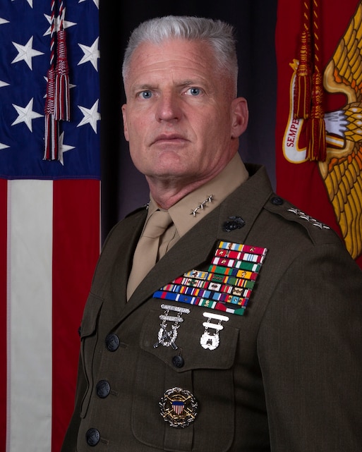 Lieutenant General Roger B. Turner > III Marine Expeditionary Force ...