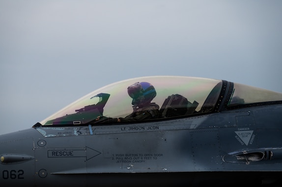 A pilot assigned to the 35th Fighter Squadron taxis before a flight.