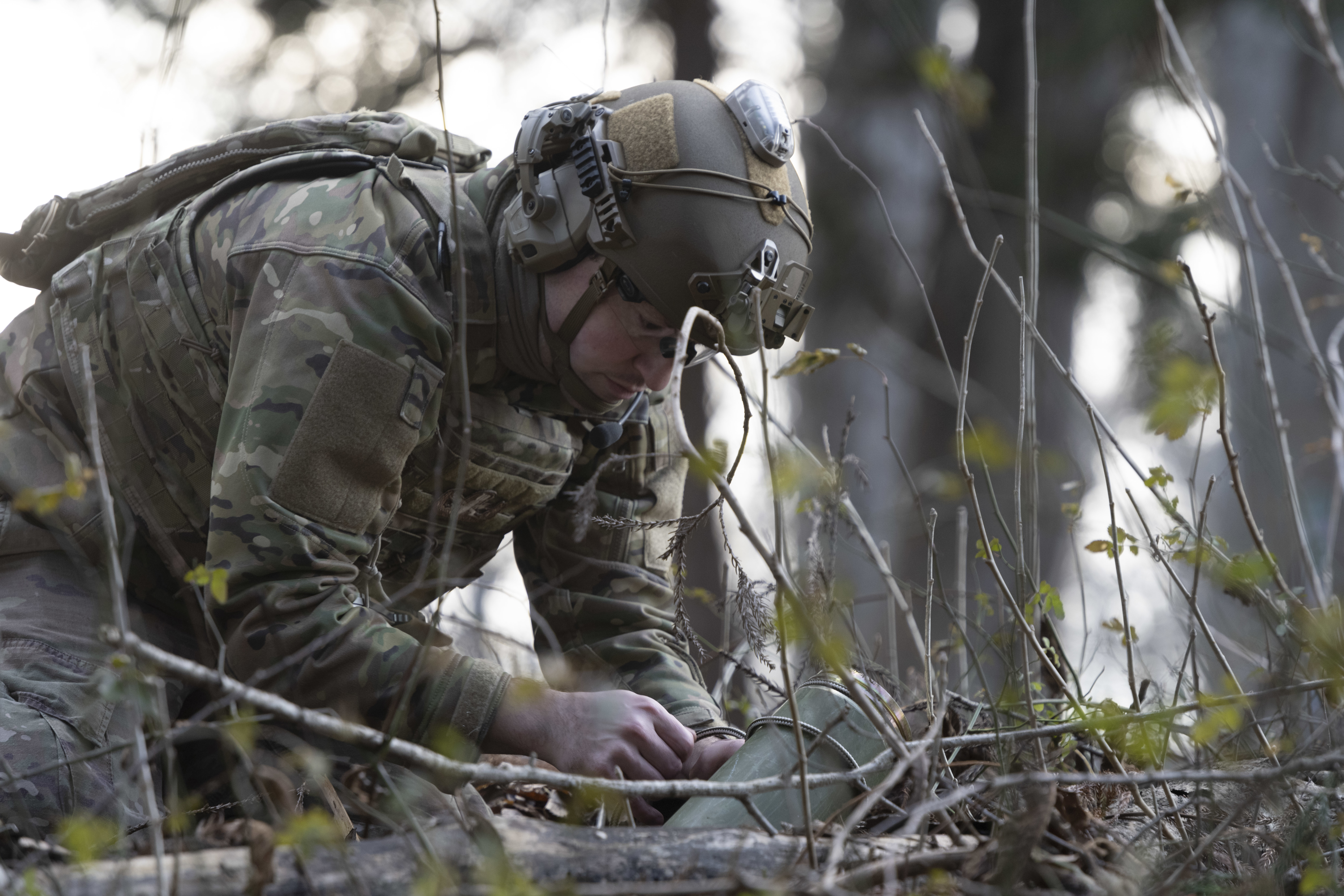 Explosive readiness: Cold weather training ensures EOD