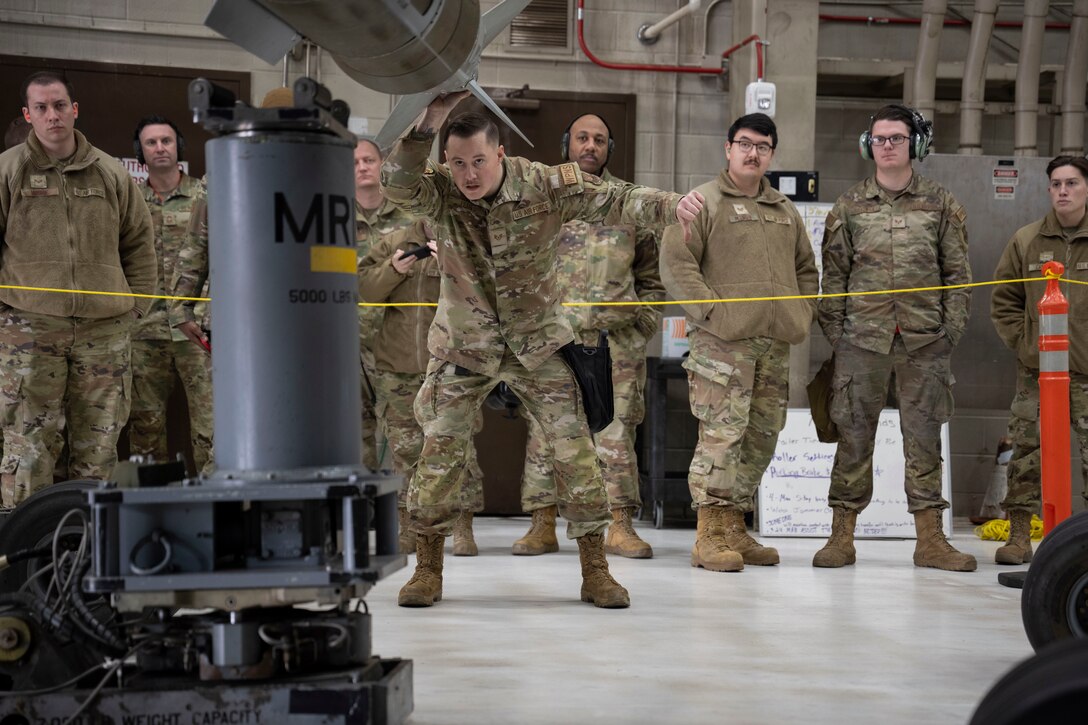 28th MXS holds 4th quarter weapons load competition