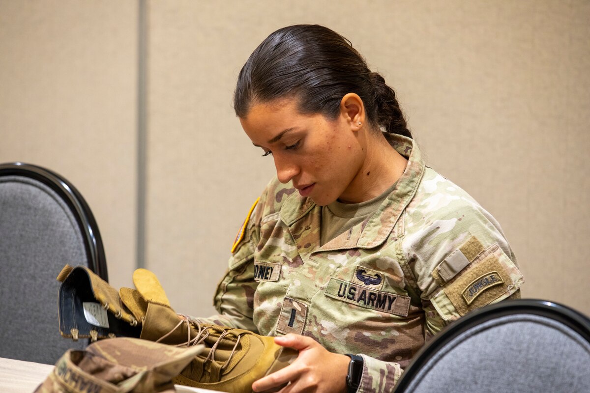 Building A Better Jungle Soldier: 25th ID Hosts Jungle Environment