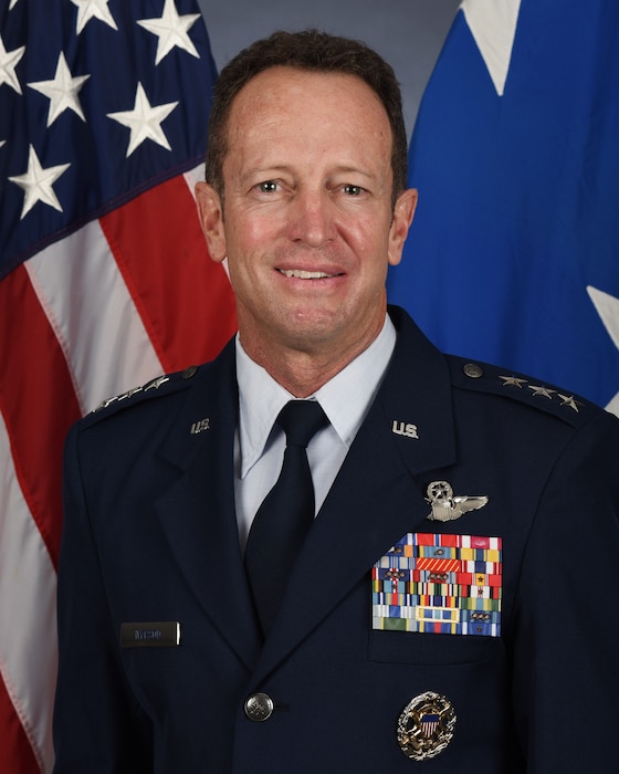 This is the official photo of Lt. Gen. David R. Iverson