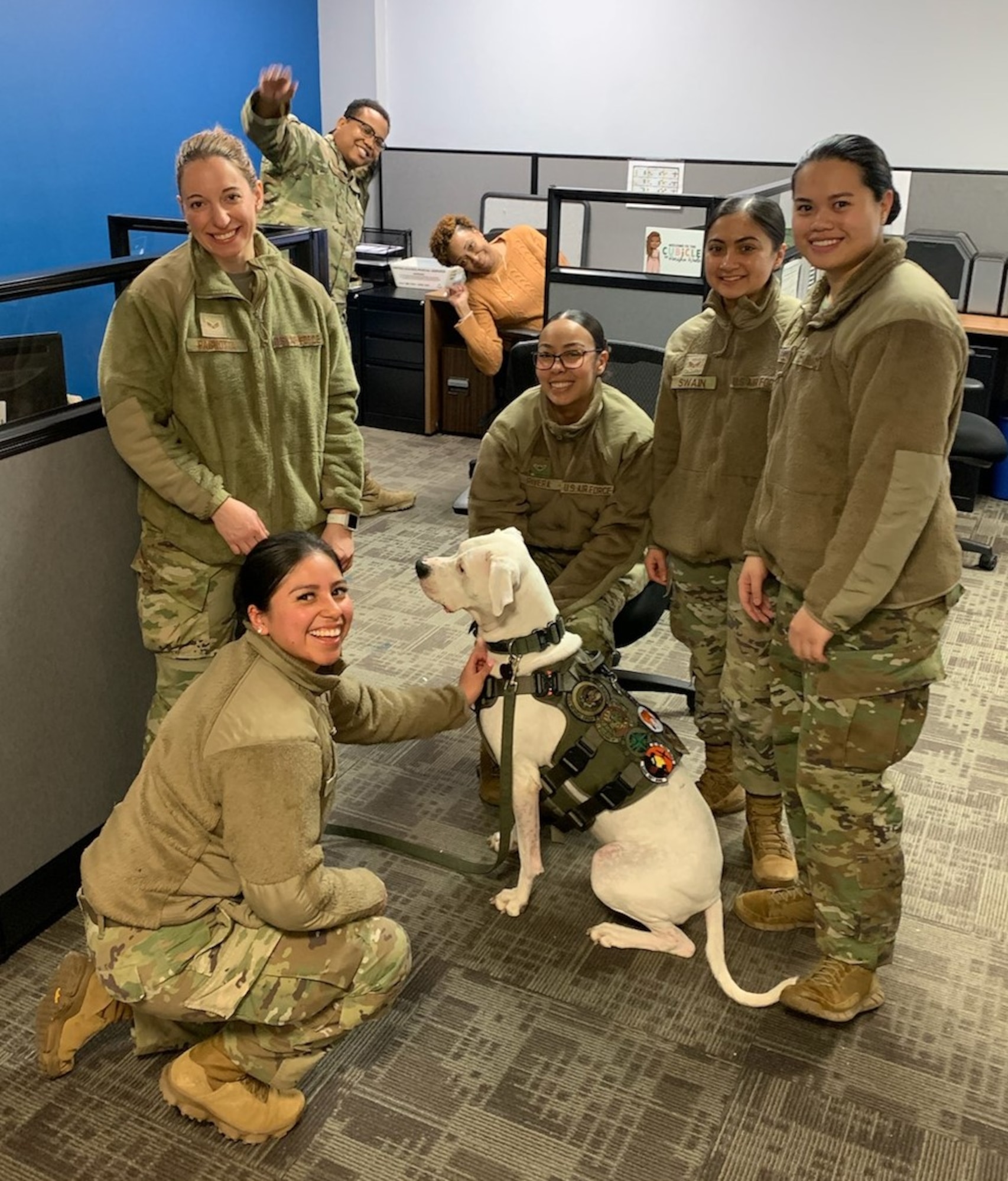 Therapy dog brings smiles to Guardsmen