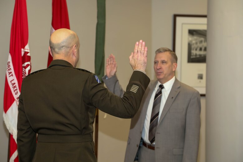 The U.S. Army Corps of Engineers, Great Lakes and Ohio River Division, inducted Regional Business Director Phil Johnson to the Senior Executive Service during a ceremony Jan. 30 at division headquarters in Cincinnati.