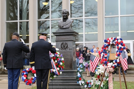 McKinley presidential wreath laying