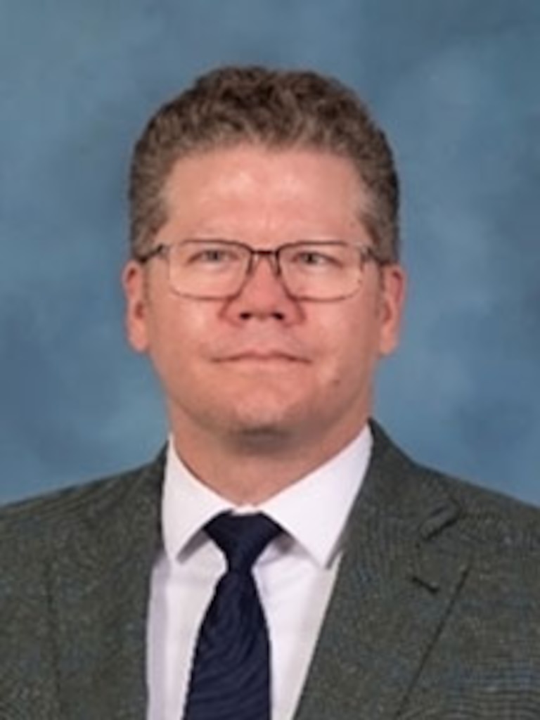 Joshua Arostegui
Chair, China Landpower Studies Center