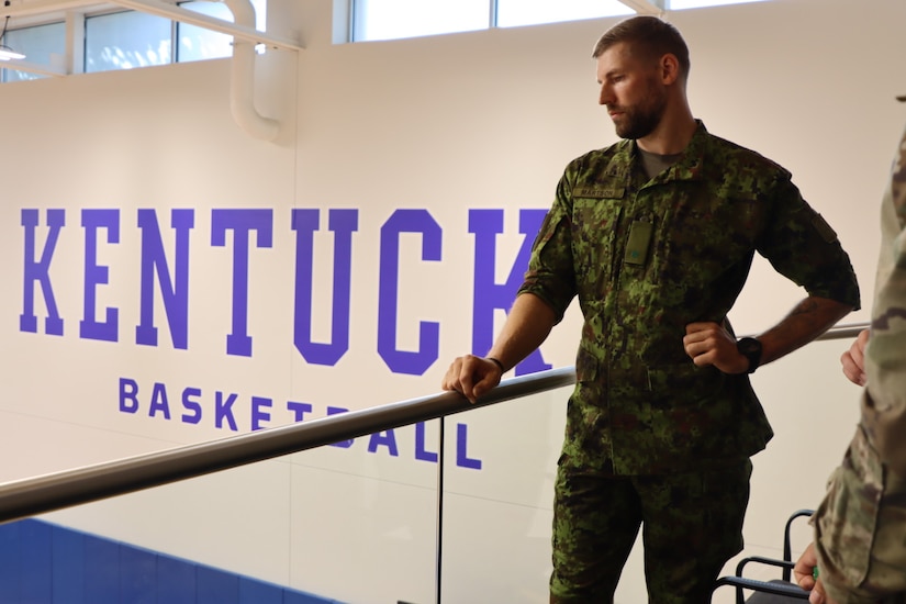 The Kentucky Wildcats hosted Lieutenant Andreas Martson, an Estonian Signal Officer training with the 2/138th through the Military Reserve Exchange Program (MREP) on June 20th, 2024. Martson and members of the 2/138th observed the Wildcats practice and met the team during Martson's cultural day. (U.S. Army National Guard Photo by Capt. Kaitlin Baudendistel)