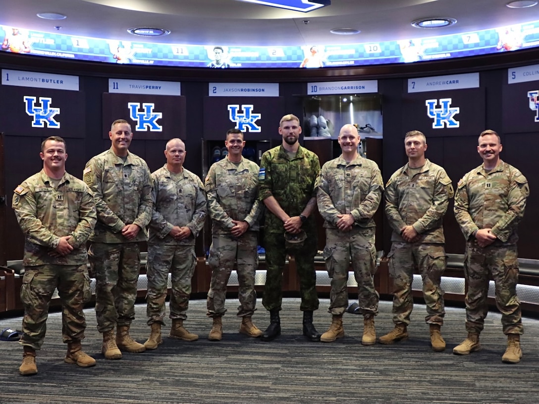 The Kentucky Wildcats hosted Lieutenant Andreas Martson, an Estonian Signal Officer training with the 2/138th through the Military Reserve Exchange Program (MREP) on June 20th, 2024. Martson and members of the 2/138th observed the Wildcats practice and met the team during Martson's cultural day. (U.S. Army National Guard Photo by Capt. Kaitlin Baudendistel)
