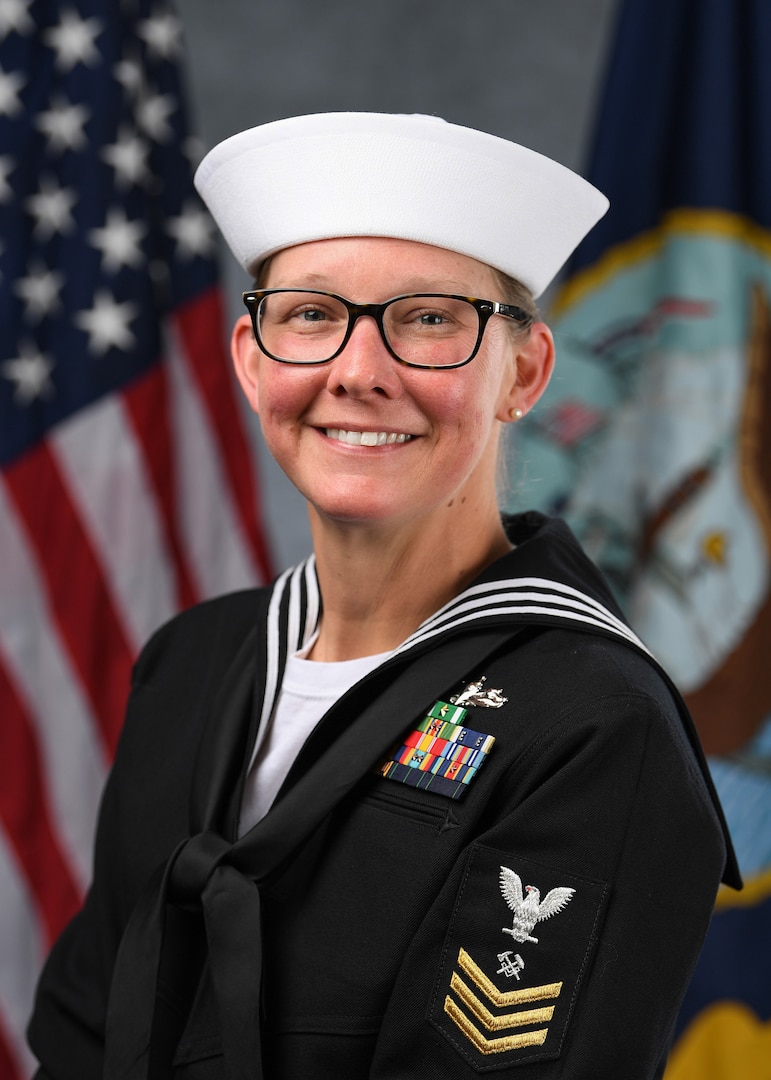 Hull Maintenance Technician 1st Class Petty Officer Jennifer Schleuning