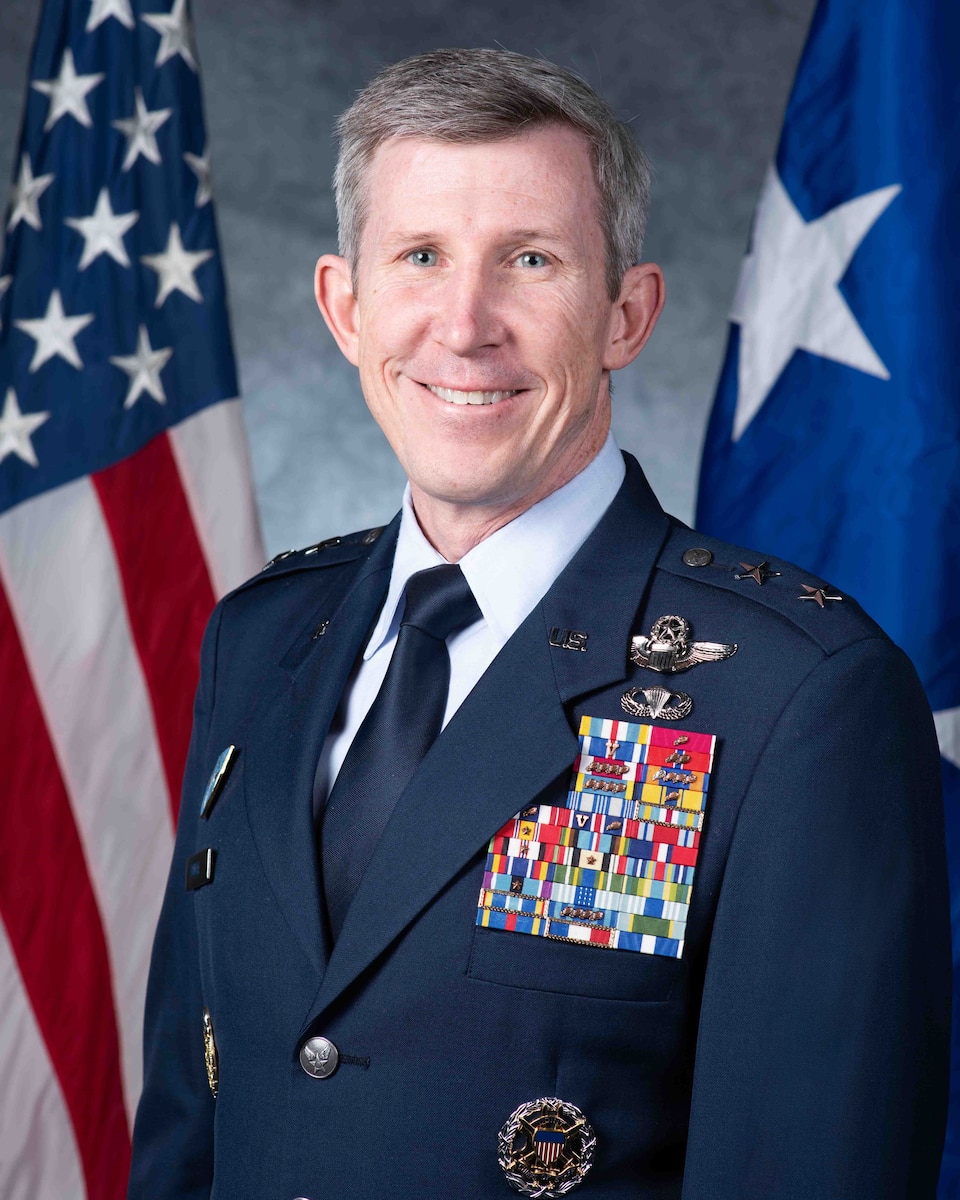 Official photo for Thomas E. Kunkel
