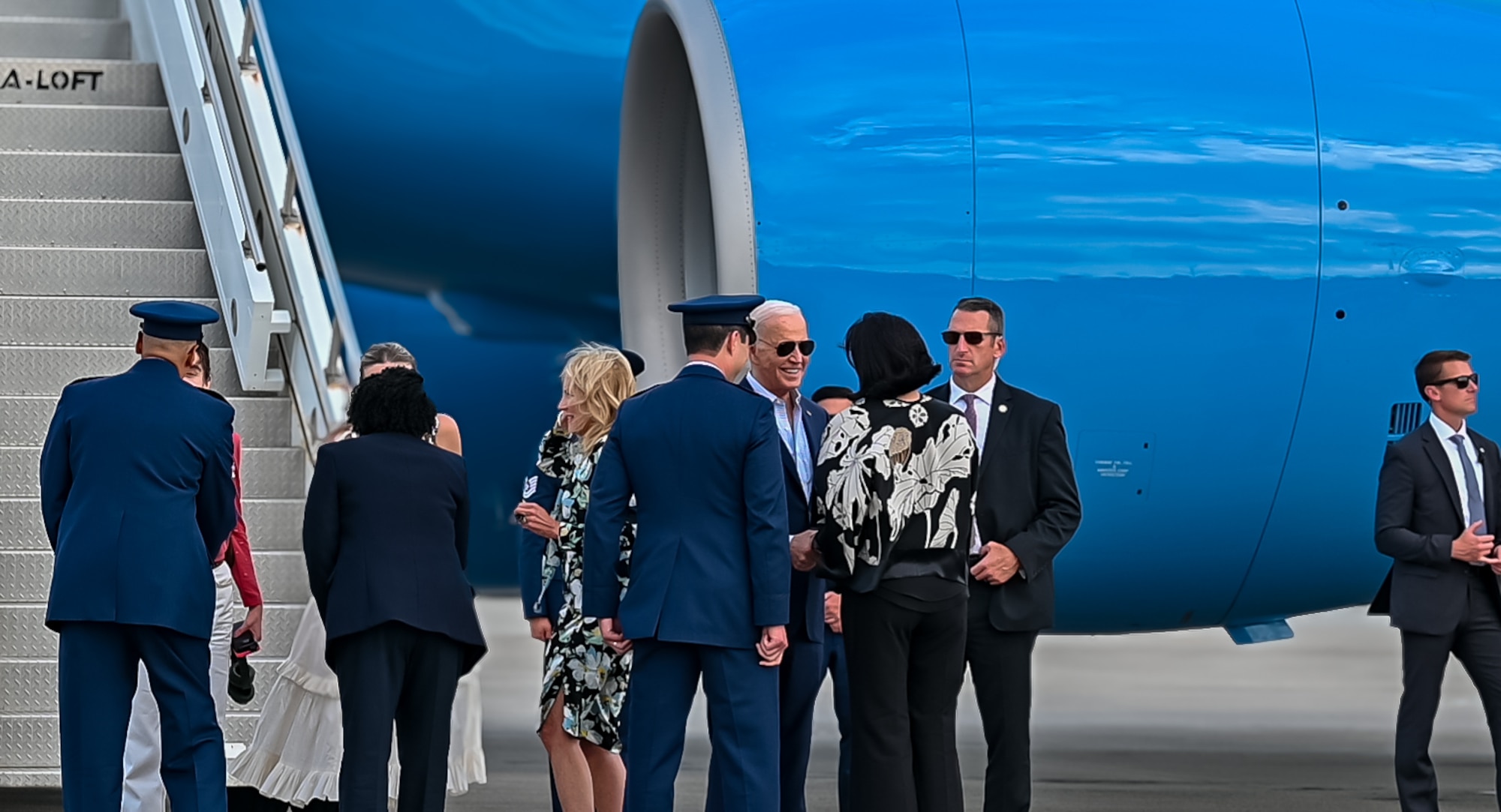 U.S. President Joe Biden and his family are greeted by U.S. Air Force Col. Anthony Smith, Joint Base McGuire-Dix-Lakehurst commander and 87th Air Base Wing commander; Col. William Soto, 305th Air Mobility Wing deputy commander; and their spouses Brittany Soto (right) and Denise Smith (left), at JB MDL, June 29, 2024. The president and his family then boarded Marine Corps One enroute to Red Bank, N.J. (U.S. Air Force photo by 2nd Lt. Alexis Kula)