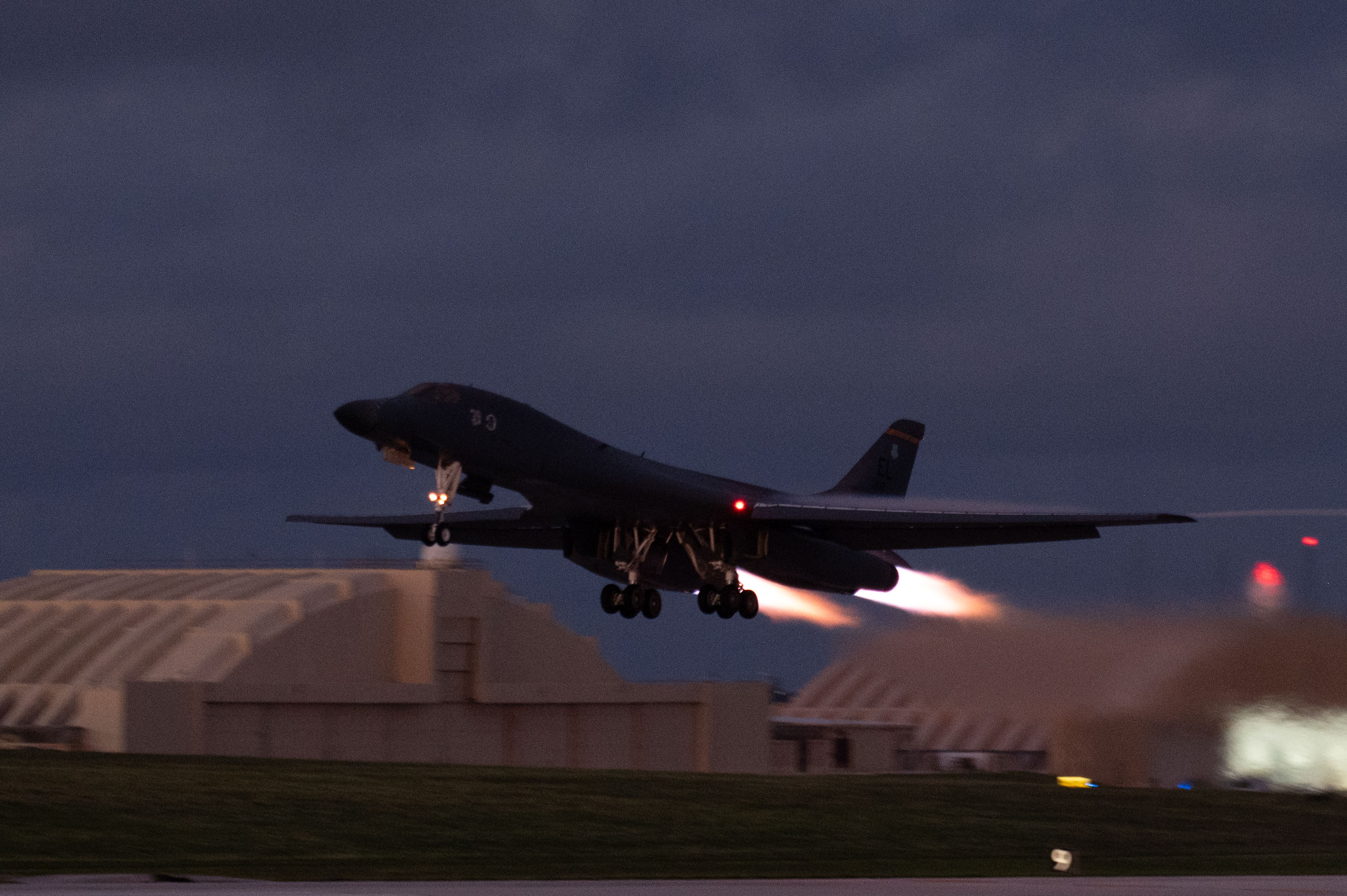 Airmen and B-1B Lancers return to Ellsworth after completing