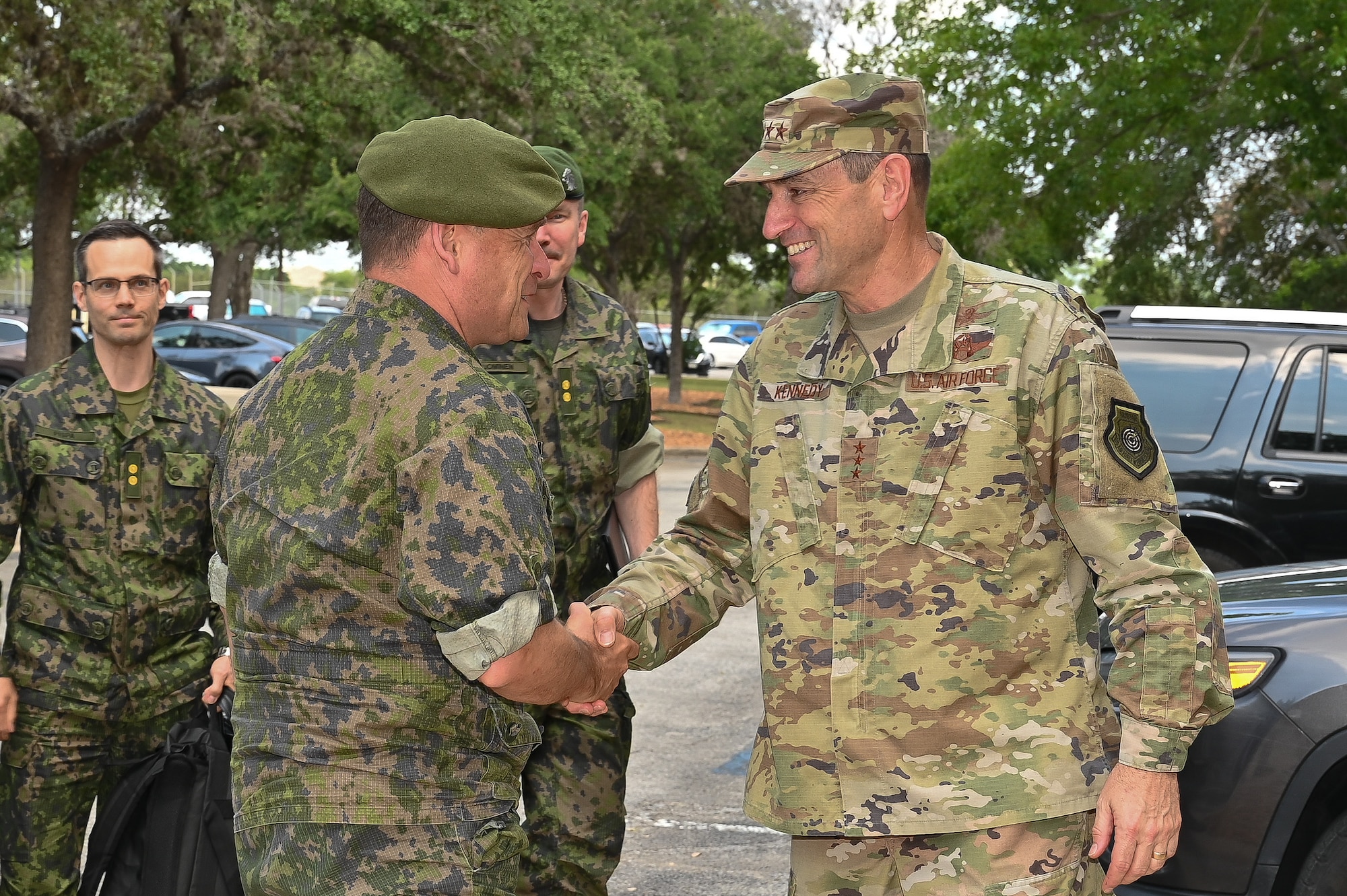 16th Air Force and Finnish leadership shake hands