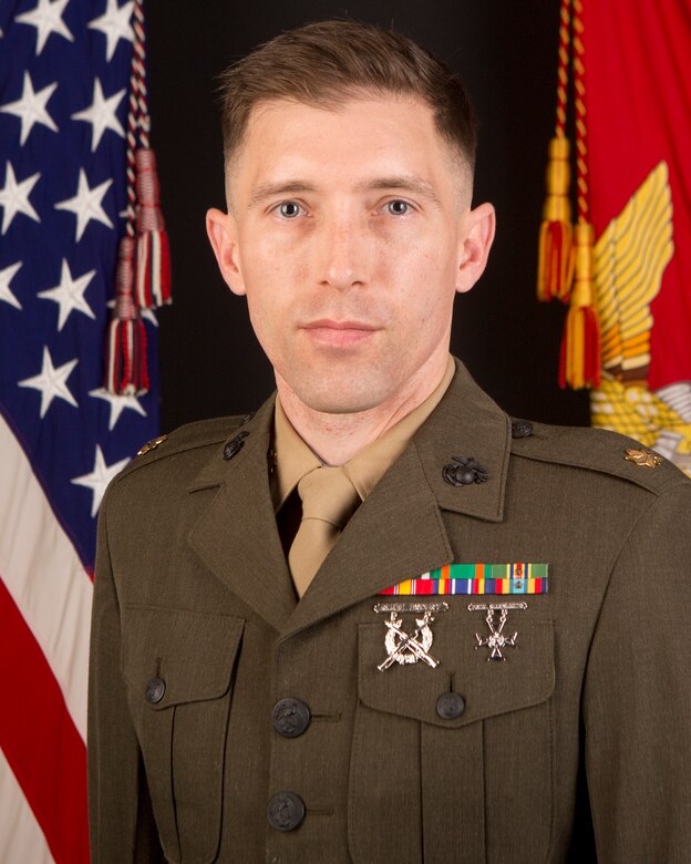 Major Graham E. Hilts Official Biography Photo