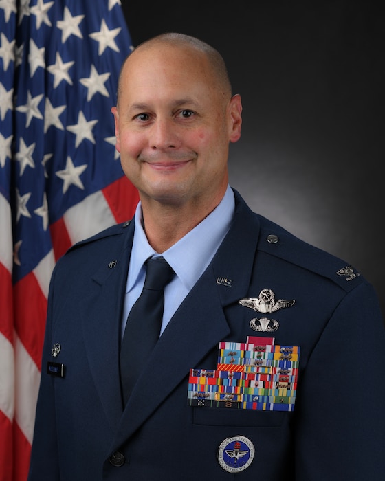 A photo depicting the current 374th Airlift Wing commander.
