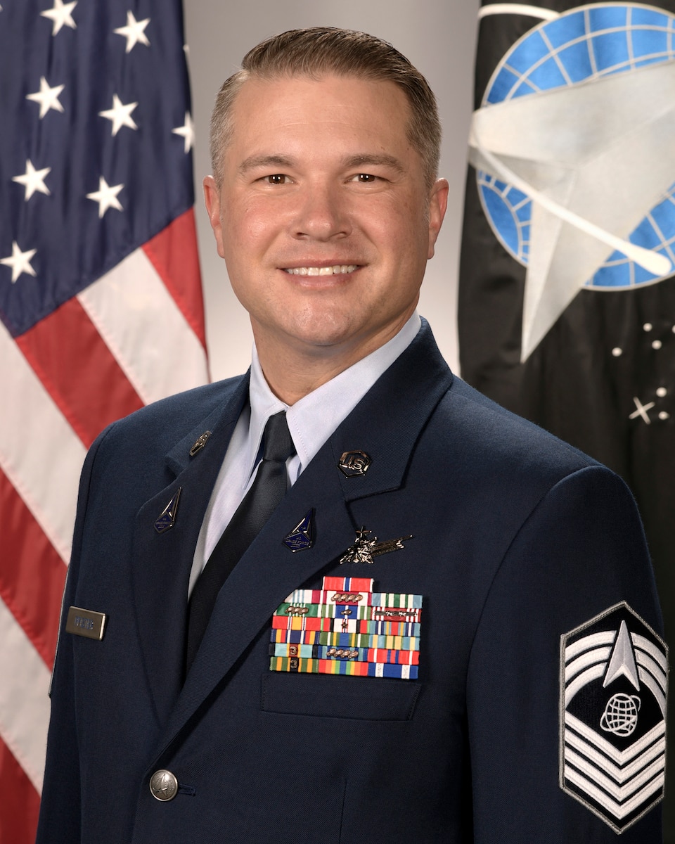 CMSgt Kevin R. Pfister Official Photo