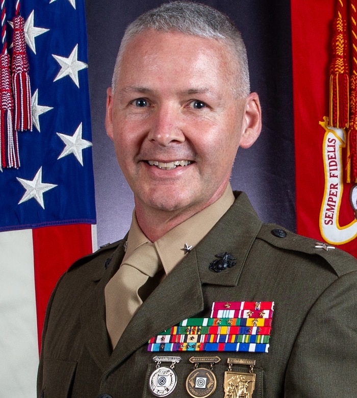 Official photo of Brigadier General Matthew W. Tracy