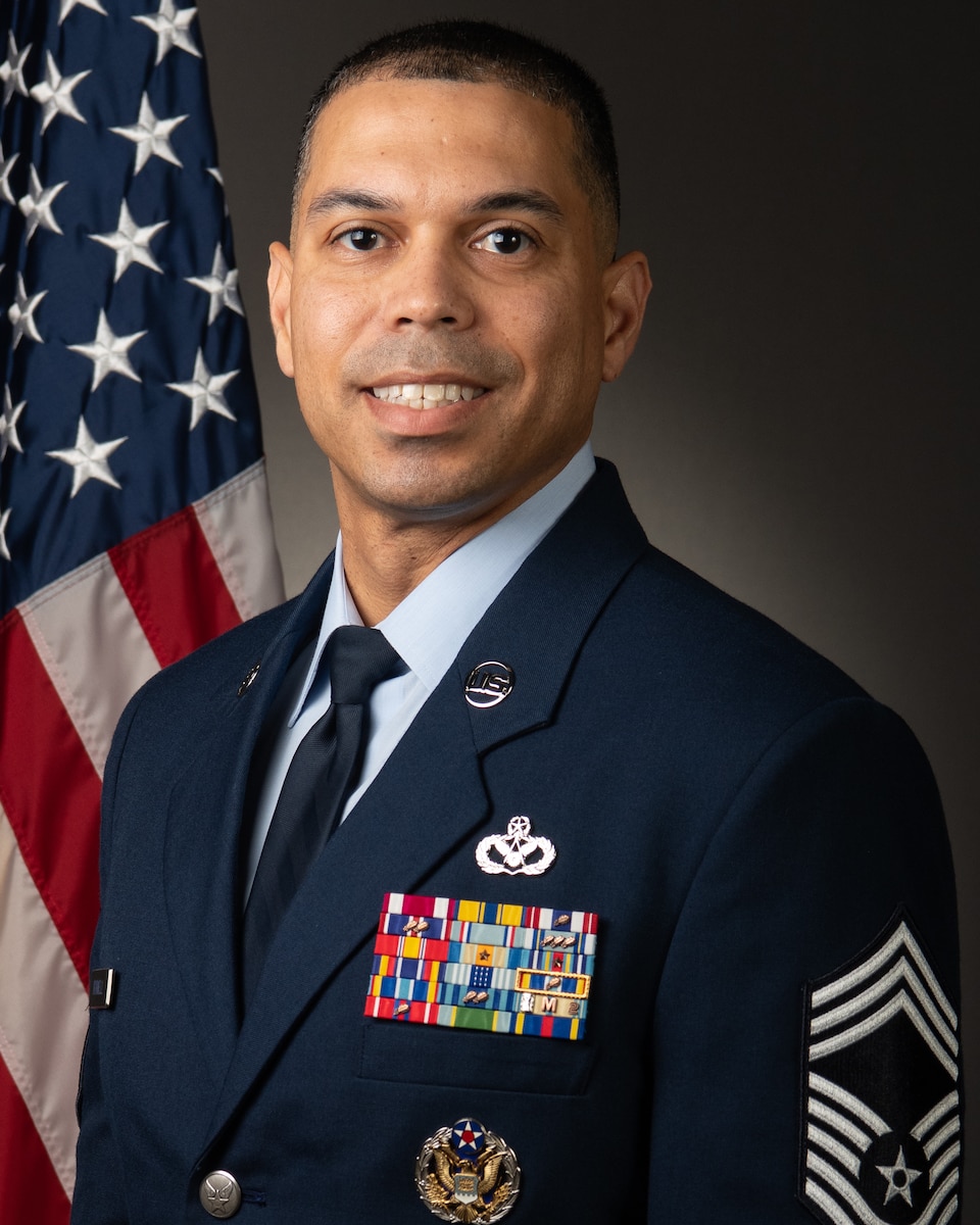 Official portrait of CMSgt Karl Burnell.