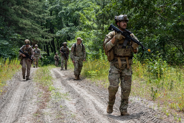 Air Force, Marines EOD train together in Tanuki Bandit 24 Air Force, Marines EOD train together in Tanuki Bandit 24