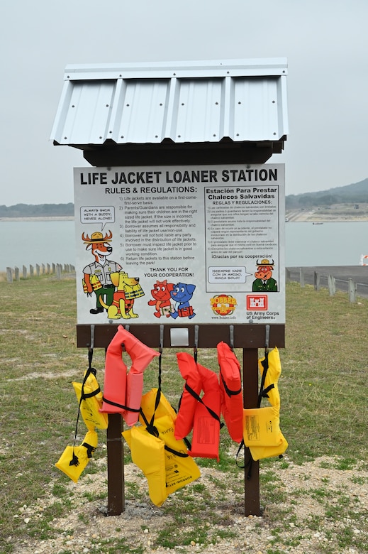 Life Jacket Loaner Station