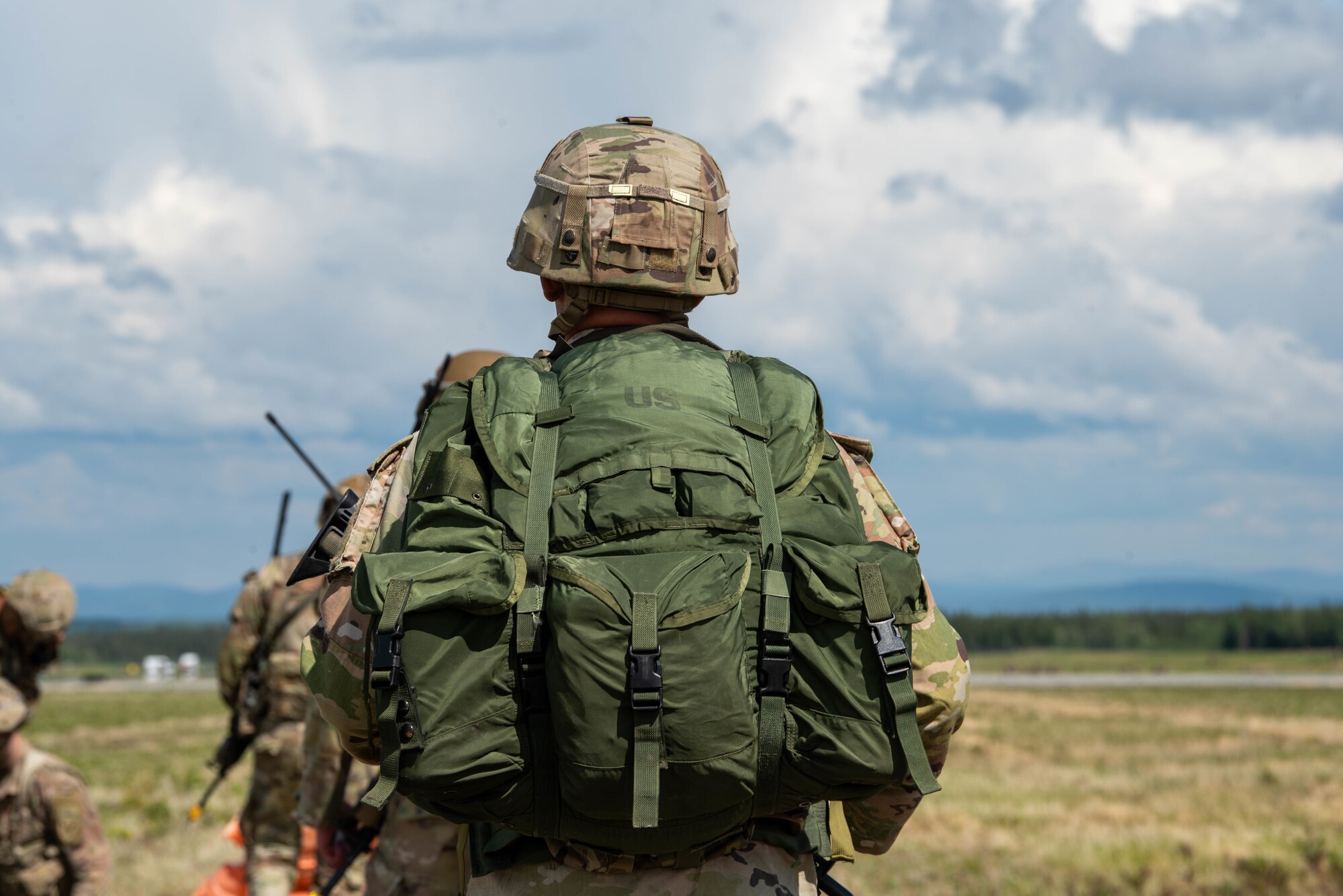 A U.S. Army Soldier from the 11th Airborne Division participates in a training exercise at Fort Greely, Alaska.