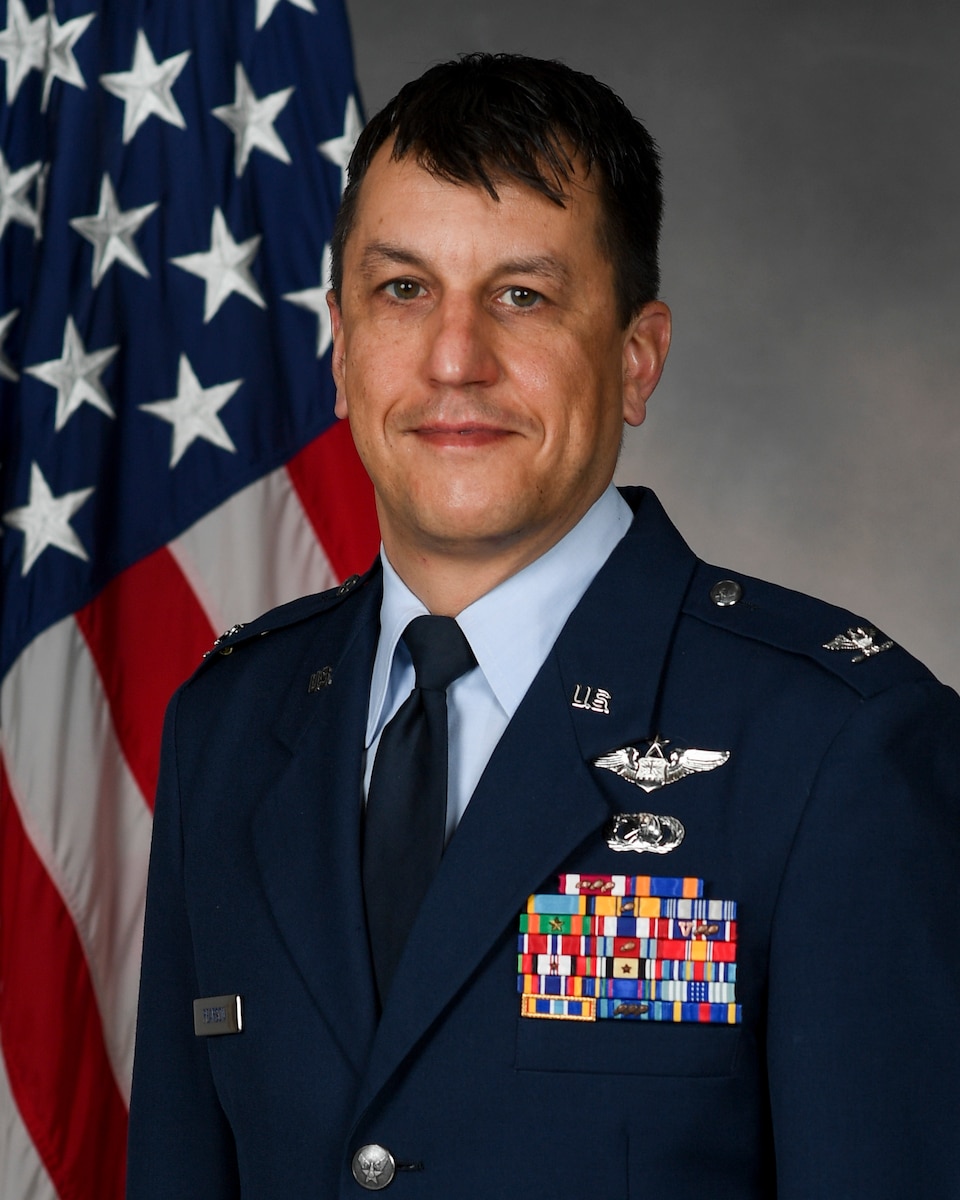 Col Pearson official photo