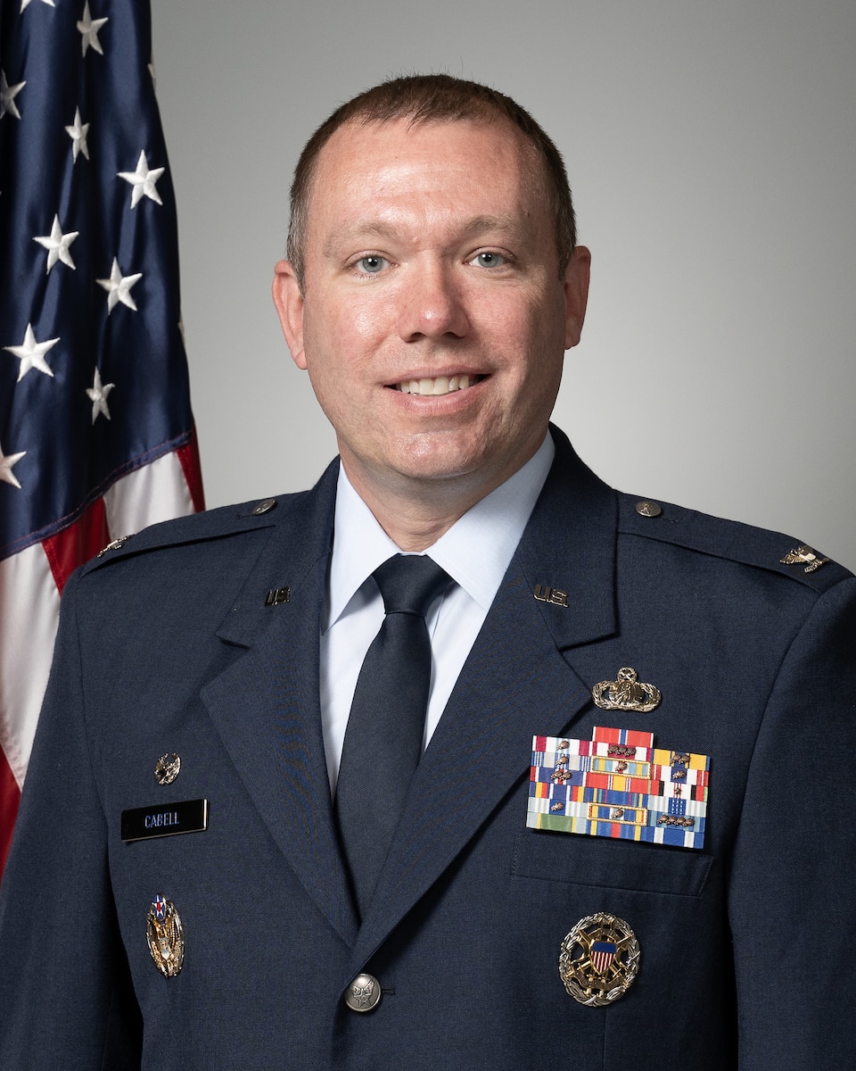 Official Photo of Col Jayson W. Cabell,