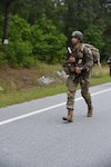 USAISR’s Valdes Bounces Back from Injury to Earn Expert Field Medical Badge