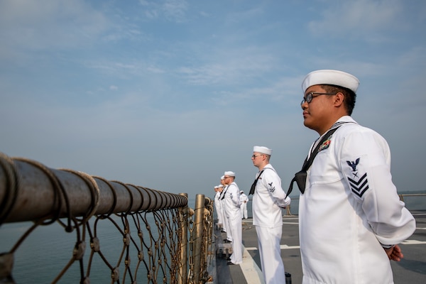 240717-N-XL529-1007
PORT KLANG, Malaysia (July 17, 2024) - Cryptologic Technician Maintenance 1st Class Joshua Cenit, from Bloomfield, New Jersey, mans the rails as the U.S. 7th Fleet flagship USS Blue Ridge (LCC 19) arrives in Port Klang, Malaysia for a scheduled port visit, July 17, 2024. 7th Fleet is the U.S. Navy's largest forward-deployed numbered fleet, and routinely interacts and operates with allies and partners in preserving a free and open Indo-Pacific region. (U.S. Navy photo by Lt. j.g. Sarah Merrill)