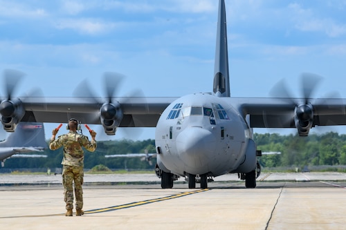The 910th Airlift Wing’s first C-130J-30 Super Hercules aircraft is marshalled to its arrival ceremony, on July 16, 2024, at Youngstown Air Reserve Station, Ohio.